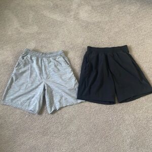 2 Pack Lululemon Men’s Pace Breaker Shorts in Grey and Black size men’s XS